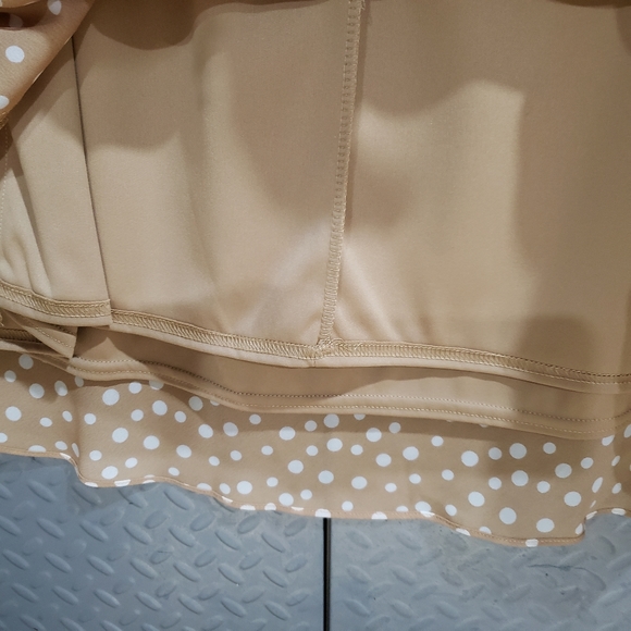 NWT METAPHOR sparkling polka dot golden tan/pure white flowing premium (12) - Picture 11 of 12